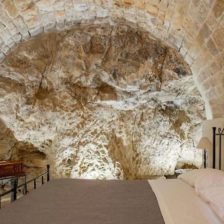 Villa Domum In Petra Casa Nella Roccia Self Check - In Modica Esterno foto